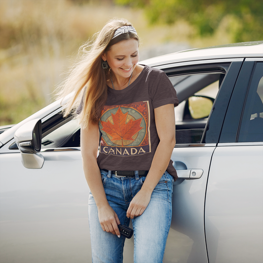 Canada Maple Leaf T‑Shirt — Vintage Retro Canadian Travel Tee